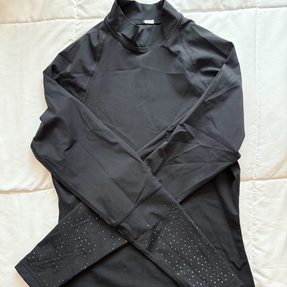 Lululemon Long Sleeve Swim Shirt size XS